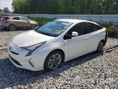 2017 TOYOTA PRIUS THREE TOURING JTDKARFU2H3054141 - główne zdjęcie licytacji z USA - miniatura