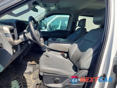 Zdjęcie 7 z 12 samochodu: 2023 FORD F350 SUPER DUTY VIN:1FD8W3HT6PEC76676 - miniatura