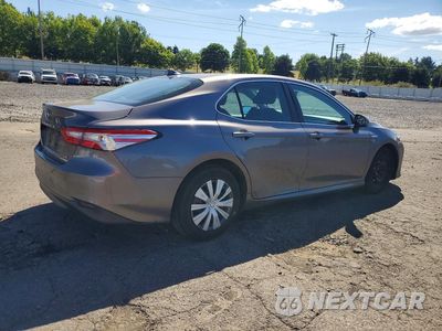 Trzecie zdjęcie samochodu z tyłu: 2020 TOYOTA CAMRY LE VIN:4T1C31AK5LU532816 - miniatura