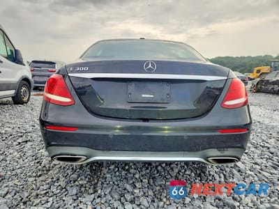 Zdjęcie 6 z 12 samochodu: 2018 MERCEDES-BENZ E 300 VIN:WDDZF4JB2JA375967 - miniatura