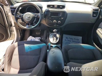 Zdjęcie 8 z 13 samochodu: 2015 KIA SOUL BASE VIN:KNDJN2A20F7139109 - miniatura