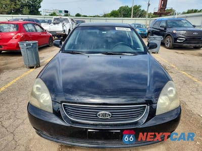 Piąte zdjęcie samochodu w środku: 2008 KIA OPTIMA LX VIN:KNAGE123985238969 - miniatura