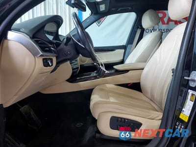 Zdjęcie 7 z 13 samochodu: 2017 BMW X5 XDRIVE35I VIN:5UXKR0C3XH0V73342 - miniatura