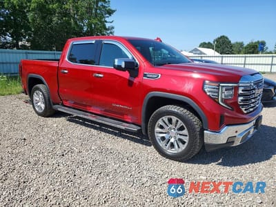Czwarte zdjęcie samochodu z boku: 2022 GMC SIERRA K1500 DENALI VIN:3GTUUGEL9NG513204 - miniatura