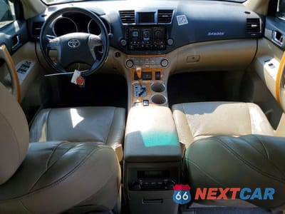 Zdjęcie 8 z 13 samochodu: 2008 TOYOTA HIGHLANDER HYBRID LIMITED VIN:JTEEW44A982010147 - miniatura