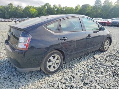 Trzecie zdjęcie samochodu z tyłu: 2004 TOYOTA PRIUS BASE VIN:JTDKB20U940111587 - miniatura