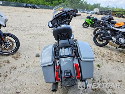 Czwarte zdjęcie samochodu z boku: 2024 HARLEY-DAVIDSON FLHX VIN:1HD1KB713RB619619 - miniatura