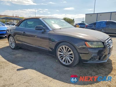 Czwarte zdjęcie samochodu z boku: 2011 AUDI A5 PREMIUM PLUS VIN:WAULFAFHXBN003599 - miniatura