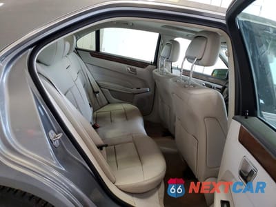 Zdjęcie 10 z 13 samochodu: 2014 MERCEDES-BENZ E 350 4MATIC VIN:WDDHF8JB6EA842672 - miniatura