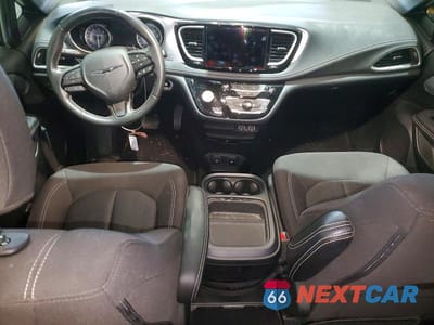 Zdjęcie 8 z 13 samochodu: 2021 CHRYSLER PACIFICA TOURING VIN:2C4RC1FG9MR593314 - miniatura