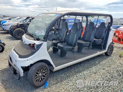 Trzecie zdjęcie samochodu z tyłu: 2024 GLOBAL ELECTRIC MOTORS E6 VIN:7SXG6AEA1R5509659 - miniatura