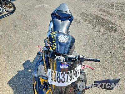 Piąte zdjęcie samochodu w środku: 2014 KAWASAKI EX300 B VIN:JKAEX8B11EA001319 - miniatura