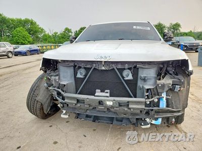Piąte zdjęcie samochodu w środku: 2021 JEEP GRAND CHEROKEE OVERLAND VIN:1C4RJFCG5MC598414 - miniatura