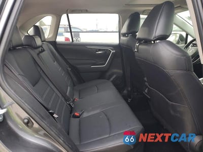 Zdjęcie 10 z 13 samochodu: 2021 TOYOTA RAV4 HYBRID XLE PREMIUM VIN:JTMB6RFV1MD039676 - miniatura