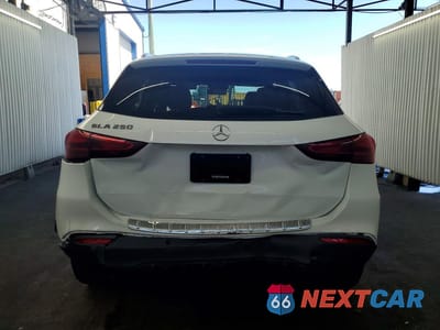 Zdjęcie 6 z 13 samochodu: 2025 MERCEDES-BENZ GLA 250 VIN:W1N4N4GBXSJ734944 - miniatura