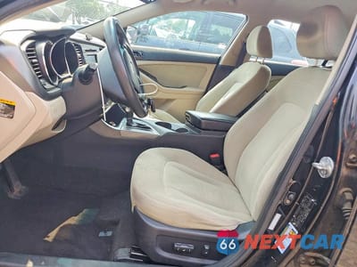 Zdjęcie 7 z 12 samochodu: 2011 KIA OPTIMA LX VIN:KNAGM4A78B5074856 - miniatura