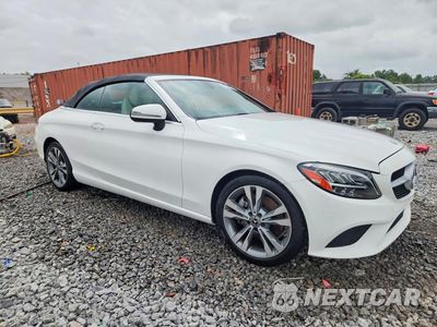 Czwarte zdjęcie samochodu z boku: 2019 MERCEDES-BENZ C 300 VIN:WDDWK8DB0KF827047 - miniatura