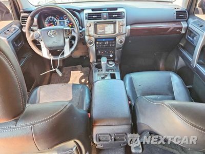 Zdjęcie 8 z 13 samochodu: 2016 TOYOTA 4RUNNER LIMITED VIN:JTEBU5JR0G5283130 - miniatura