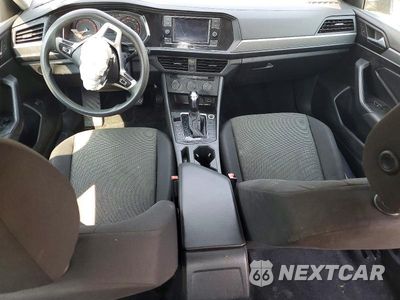 Zdjęcie 8 z 13 samochodu: 2019 VOLKSWAGEN JETTA S VIN:3VWC57BU8KM121816 - miniatura