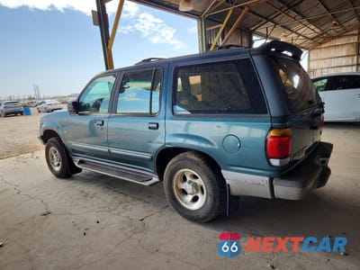 Drugie zdjęcie samochodu z przodu: 1996 FORD EXPLORER VIN:1FMDU35P2TUD62756 - miniatura