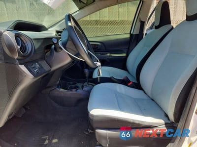 Zdjęcie 7 z 13 samochodu: 2016 TOYOTA PRIUS C ONE VIN:JTDKDTB36G1127166 - miniatura