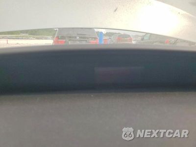 Zdjęcie 9 z 13 samochodu: 2015 TOYOTA PRIUS TWO VIN:JTDKN3DU4F1960997 - miniatura