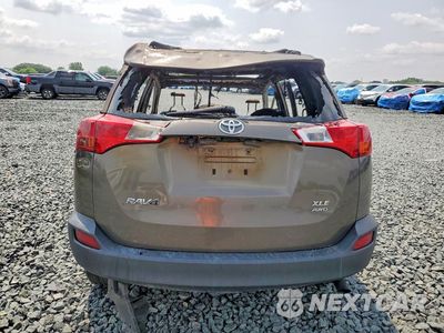 Zdjęcie 6 z 11 samochodu: 2015 TOYOTA RAV4 XLE VIN:JTMRFREV9FD132948 - miniatura