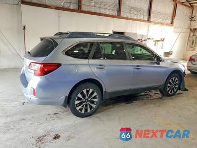 Trzecie zdjęcie samochodu z tyłu: 2017 SUBARU OUTBACK 2.5I LIMITED VIN:4S4BSANC2H3338808 - miniatura