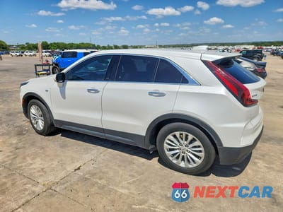 Drugie zdjęcie samochodu z przodu: 2024 CADILLAC XT4 LUXURY VIN:1GYAZAR41RF129701 - miniatura