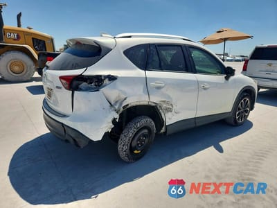 Trzecie zdjęcie samochodu z tyłu: 2016 MAZDA CX-5 GT VIN:JM3KE2DY1G0859458 - miniatura
