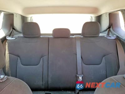 Zdjęcie 10 z 13 samochodu: 2017 JEEP RENEGADE SPORT VIN:ZACCJAAB3HPE45774 - miniatura