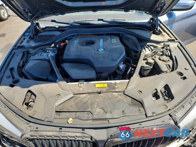 Zdjęcie 11 z 12 samochodu: 2018 BMW 530E VIN:WBAJA9C57JG622906 - miniatura