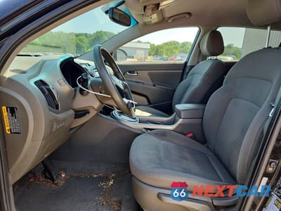 Zdjęcie 7 z 13 samochodu: 2011 KIA SPORTAGE LX VIN:KNDPBCA27B7101783 - miniatura