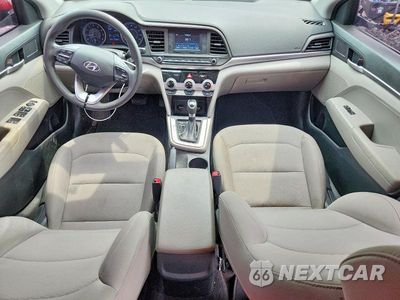 Zdjęcie 8 z 12 samochodu: 2019 HYUNDAI ELANTRA SE VIN:5NPD74LF4KH459879 - miniatura