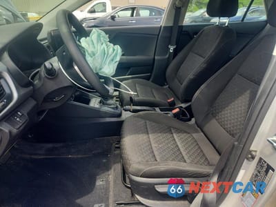 Zdjęcie 7 z 12 samochodu: 2022 KIA RIO LX VIN:3KPA24AD6NE455120 - miniatura