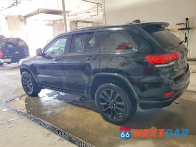 Drugie zdjęcie samochodu z przodu: 2018 JEEP GRAND CHEROKEE LAREDO VIN:1C4RJFAGXJC155187 - miniatura