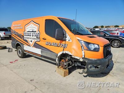 Czwarte zdjęcie samochodu z boku: 2023 FORD TRANSIT T-150 VIN:1FTYE1Y80PKB75965 - miniatura