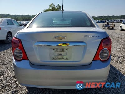 Zdjęcie 6 z 12 samochodu: 2014 CHEVROLET SONIC LT VIN:1G1JC5SH4E4114622 - miniatura