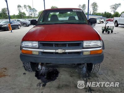 Piąte zdjęcie samochodu w środku: 2003 CHEVROLET S TRUCK S10 VIN:1GCCT19X838146842 - miniatura