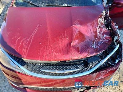 Zdjęcie 12 z 13 samochodu: 2018 CHRYSLER PACIFICA TOURING PLUS VIN:2C4RC1FG0JR117884 - miniatura