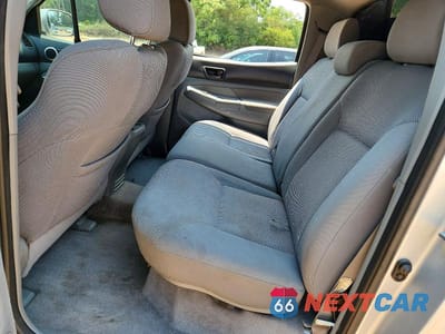 Zdjęcie 10 z 12 samochodu: 2005 TOYOTA TACOMA DOUBLE CAB PRERUNNER VIN:5TEJU62NX5Z130704 - miniatura