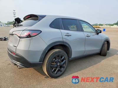 Trzecie zdjęcie samochodu z tyłu: 2024 HONDA HR-V SPORT VIN:3CZRZ2H53RM776622 - miniatura