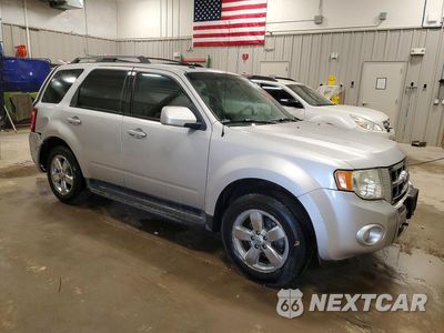 Czwarte zdjęcie samochodu z boku: 2009 FORD ESCAPE LIMITED VIN:1FMCU94G49KA20536 - miniatura