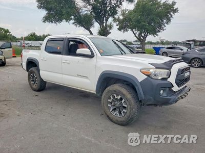 Czwarte zdjęcie samochodu z boku: 2019 TOYOTA TACOMA TRD OFF-ROAD VIN:5TFCZ5AN1KX205315 - miniatura