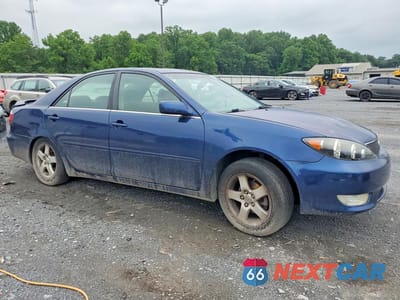 Czwarte zdjęcie samochodu z boku: 2006 TOYOTA CAMRY SE VIN:4T1BE30K06U131925 - miniatura