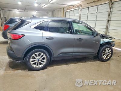 Trzecie zdjęcie samochodu z tyłu: 2022 FORD ESCAPE SE VIN:1FMCU9G62NUA68151 - miniatura