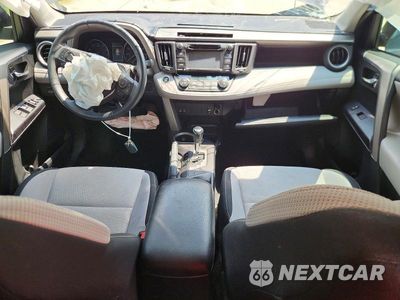 Zdjęcie 8 z 13 samochodu: 2018 TOYOTA RAV4 XLE VIN:2T3WFREV0JW523226 - miniatura