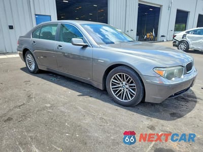 Czwarte zdjęcie samochodu z boku: 2003 BMW 745 LI VIN:WBAGN63423DR10129 - miniatura