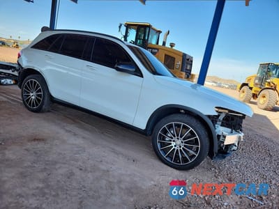 Czwarte zdjęcie samochodu z boku: 2017 MERCEDES-BENZ GLC 300 VIN:WDC0G4JB0HF174382 - miniatura