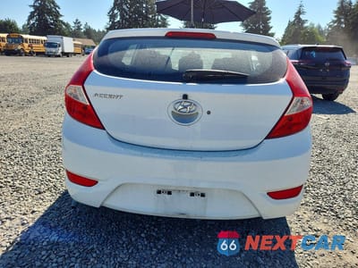 Zdjęcie 6 z 12 samochodu: 2016 HYUNDAI ACCENT SE VIN:KMHCT5AE0GU256200 - miniatura